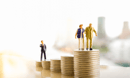 Americans face a tough climb to seven-figure retirement comfort goal 