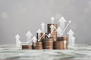 US household wealth grows more liquid than global peers
