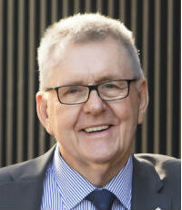 Robert Kelly, Steadfast (Australia)