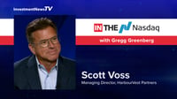Breaking down the differences between public and private investments