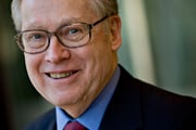 Dan Fuss' Loomis Sayles Bond Fund underperfoms, hit by dollar's rise