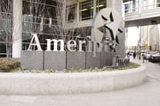 Ameriprise scoops up $140M family team from Wells Fargo