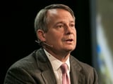 Schwab reassures RIAs its brokerage advertising won't take business away from them