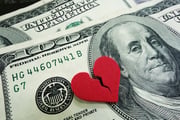 Gray divorce boosts poverty level for women