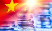 China's $1 trillion stock rally spurs curbs from broker, funds 