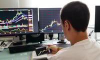 How does T. Rowe Price see the markets unfolding through to year end?
