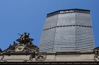 MetLife files suit to fight 'too big to fail' status