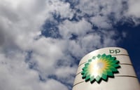 BP's crumbling credit rating: From AA+ to near junk in 12 days