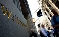 Big bank execs paint rosy picture, but only bloomin' idiots buy it: Simon Johnson