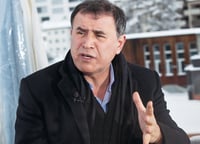 Stocks teetering on 'tipping point' of a correction: Nouriel Roubini
