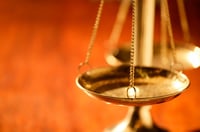 Fee vs. commission: No doubt which investors prefer