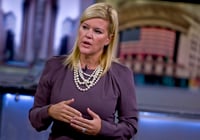 Meredith Whitney 'not even close' as muni defaults down 60%