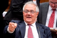 Barney Frank wants to squeeze big banks