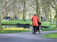 Finra warns B-Ds about gray areas when courting seniors