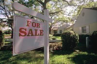 U.S. home prices to fall through 2012: Survey