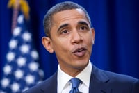 Romney draws sports team owners but players prefer Obama