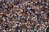 Crowding into crowdfunding biz has regulators worried
