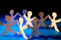 Team members out-earning solo advisers — and by a lot