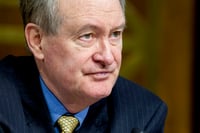 Senior Republican on Senate Banking Committee presses Finra on CARDS