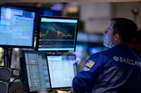 More money managers say U.S. stocks overvalued, cut holdings but add Europe, Japan