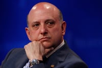 Advisory firm calls for REIT to cut ties with Schorsch firm