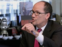 Perez calls out variable annuities in argument for DOL fiduciary rule