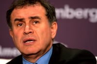 Summers, Roubini warn of premature Fed rate hike