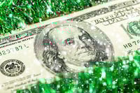 SEC approves Finra broker-compensation rule