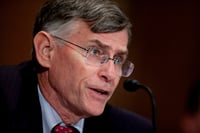 Finra chief Richard Ketchum warns firms against hiring problem brokers