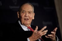 Take 5: Vanguard's Jack Bogle says mutual fund industry needs to change