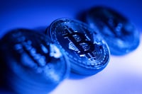 Sell-off in cryptocurrencies reaches new low