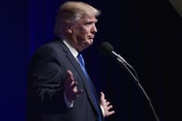 Dollar weakens on Trump remarks about Fed interest-rate hikes