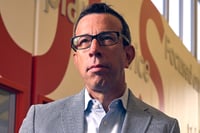 TCA by E*Trade lures Edelman Financial Engines with promise of client referrals