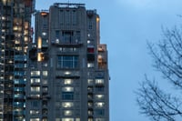 As U.S. billionaires live longer, more wealth managers roll out estate and succession planning
