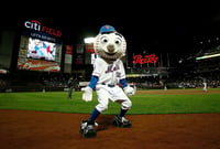 Steve Cohen strikes deal to buy New York Mets