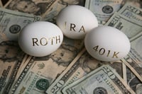 Average retirement balances hit record in Q1: Fidelity