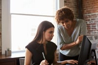 How to keep junior advisors from washing out before they get started