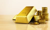 Gold continues to shine as a hedge against uncertainty