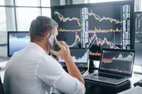 How to invest in stocks: the ultimate guide for beginners 