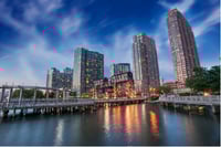 Investors and advisors continue to dump nontraded REITs