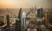 Saudi Arabia mandates national workforce for insurance sales roles