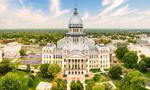 Illinois lawmakers question fairness of insurance rates