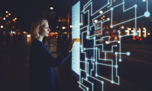 Berkshire Hathaway takes wait and see approach before committing to AI revolution