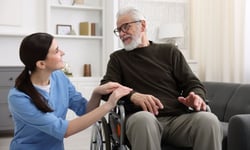 How early support shapes recovery