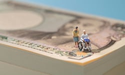 World's largest pension fund books record quarterly gain as equities rally