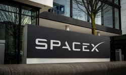A US$60 million stake in SpaceX balloons to US$2 billion for US pension
