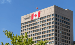 Ottawa's early-retirement offer draws more than 7,000 applications