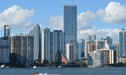 Commercial mortgage delinquencies climb again