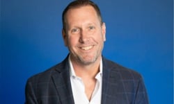 Applied Systems unveils new AI innovations, honors industry leaders at annual conference