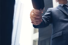 H&R Insurance Services hires two new commercial account experts